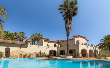 Property slide 43
