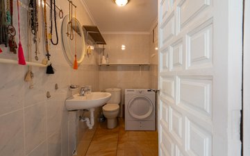 Property slide 38