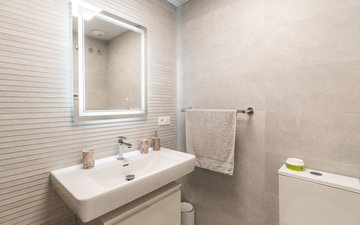 Property slide 19