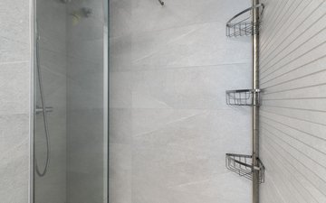 Property slide 20