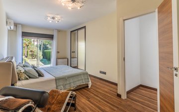 Property slide 39