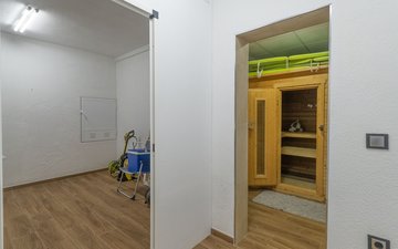 Property slide 42