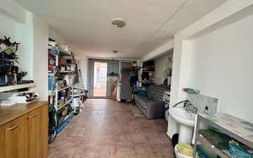 Property slide 12