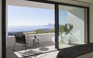 Property slide 25