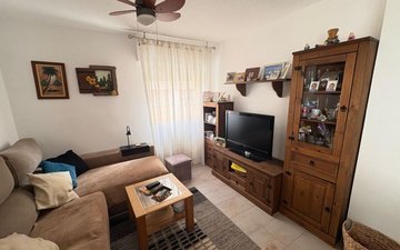 Property slide 17