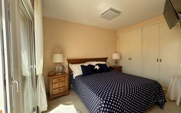Property slide 40