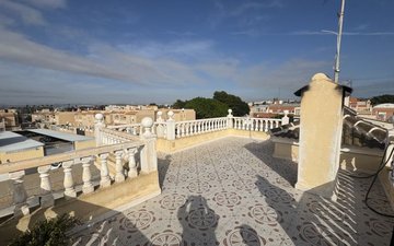 Property slide 40