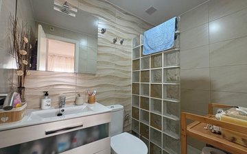 Property slide 27