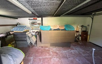Property slide 39
