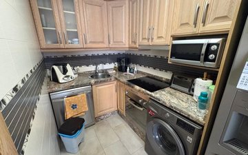Property slide 21