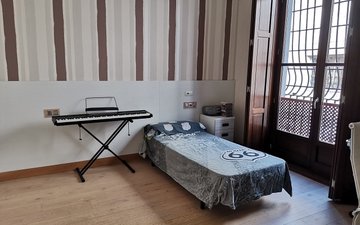 Property slide 19