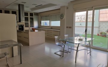 Property slide 25