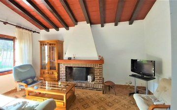 Property slide 14