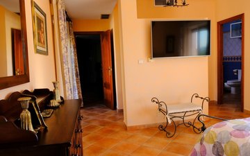 Property slide 18