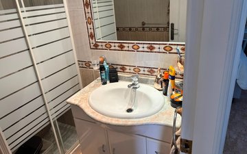 Property slide 10