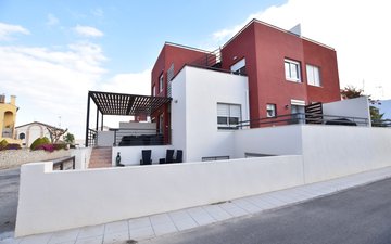 Property slide 45