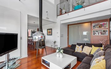 Property slide 10