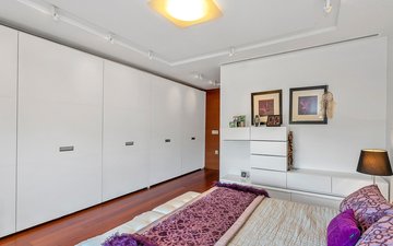Property slide 25