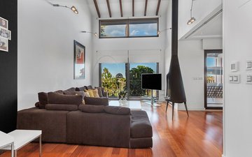 Property slide 11
