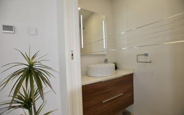 Property slide 27