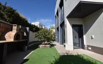 Property slide 21