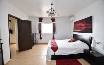 Property slide 31