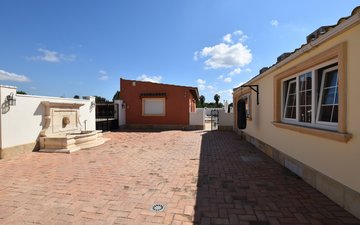 Property slide 41