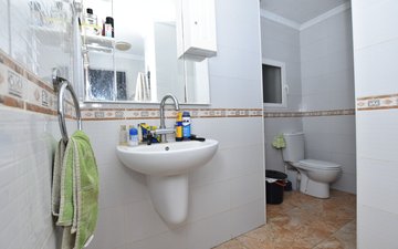 Property slide 19