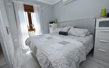 Property slide 22