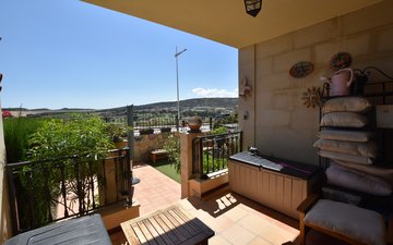 Property slide 25