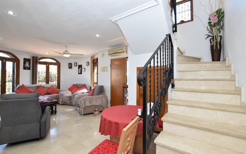 Property slide 17