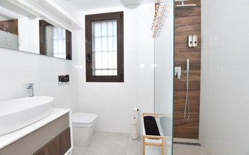 Property slide 24