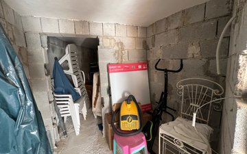 Property slide 28