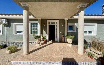 Property slide 10