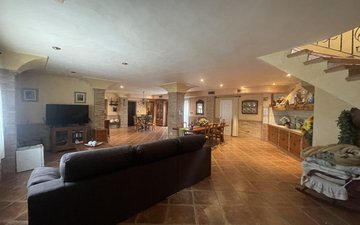 Property slide 14