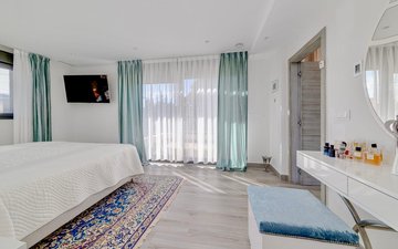 Property slide 9