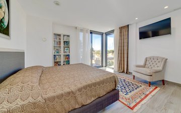 Property slide 12