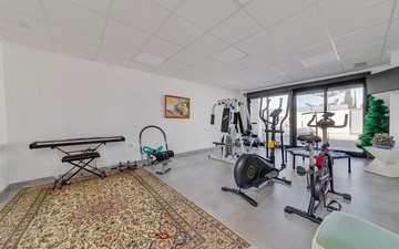 Property slide 14