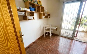 Property slide 16
