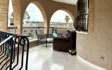 Property slide 17