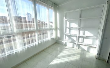 Property slide 7