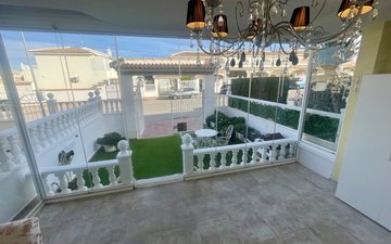 Property slide 10