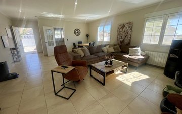 Property slide 17