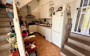Property slide 25