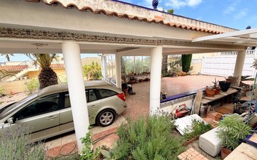 Property slide 24