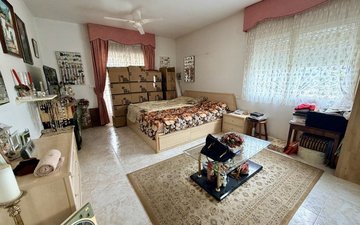Property slide 8