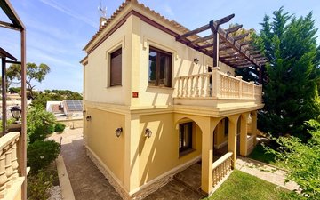 Property slide 25