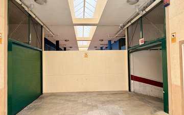 Property slide 25