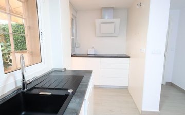 Property slide 7