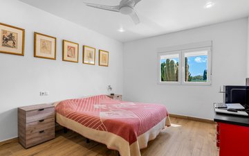 Property slide 14